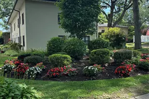 1183 California Rd, Eastchester, NY 10709 - Photo 17