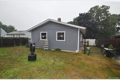 143 Meadowmere Avenue, Mastic, NY 11950 - Photo 15