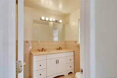 5 Crosby Place, New Rochelle, NY 10801 - Photo 13