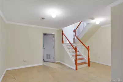 5 Crosby Place, New Rochelle, NY 10801 - Photo 5