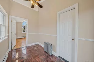 117-43 164th St, Jamaica, NY 11434 - Photo 17