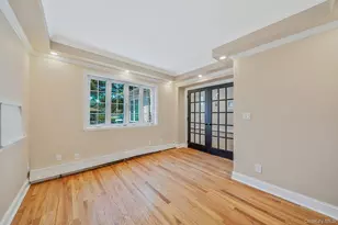 117-43 164th St, Jamaica, NY 11434 - Photo 9