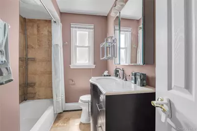 63 Lincoln Boulevard, Bethpage, NY 11714 - Photo 9