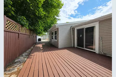 241 Terry Boulevard, Holbrook, NY 11741 - Photo 27