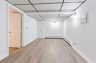241 Terry Blvd, Holbrook, NY 11741 - Photo 17