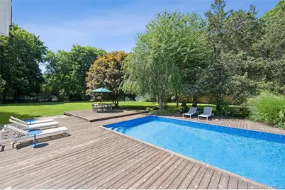 13 Buttercup Lane, Westhampton, NY 11977 - Photo 5