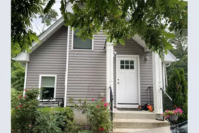 16 Oak Avenue, Riverhead, NY 11901 - Photo 1