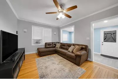 712 Edison Avenue, Bronx, NY 10465 - Photo 9