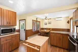 112 Lawrence Ave, Smithtown, NY 11787 - Photo 7
