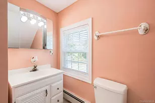 112 Lawrence Ave, Smithtown, NY 11787 - Photo 19