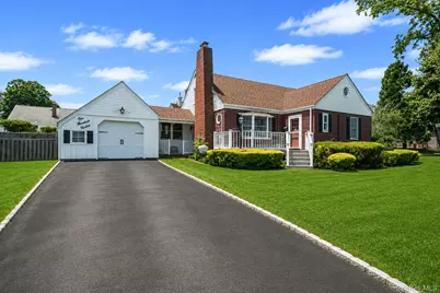 112 Lawrence Avenue, Smithtown, NY 11787 - Photo 1