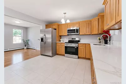 74 Alcolade Drive E, Shirley, NY 11967 - Photo 5