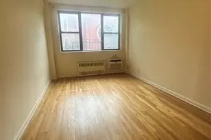 220 E 87th St, New York, NY 10128 - Photo 3