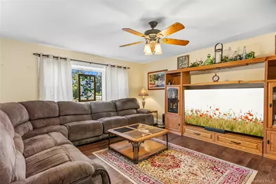 1296 Oak Avenue, West Islip, NY 11795 - Photo 5