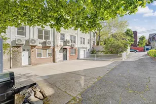 93-07 69th Ave, Forest Hills, NY 11375 - Photo 15