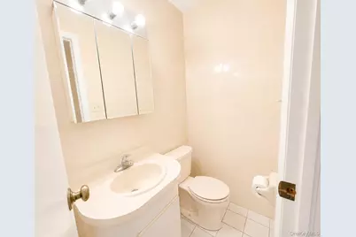 8018 217th, Hollis, NY 11427 - Photo 13