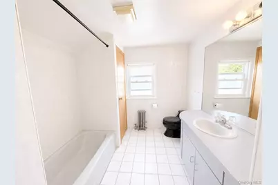 8018 217th, Hollis, NY 11427 - Photo 21