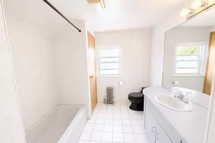 8018 217th, Hollis, NY 11427 - Photo 21
