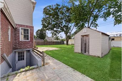 65 Peconic Street, Selden, NY 11784 - Photo 27