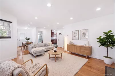 65 Peconic Street, Selden, NY 11784 - Photo 5