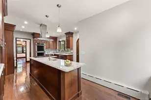 40 Parkview Dr, Bronxville, NY 10708 - Photo 9