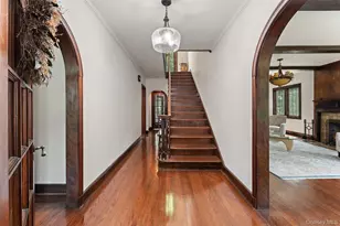 40 Parkview Dr, Bronxville, NY 10708 - Photo 3
