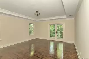 10 Laurel Cove Rd, Oyster Bay, NY 11771 - Photo 17
