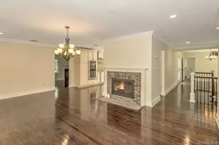 10 Laurel Cove Rd, Oyster Bay, NY 11771 - Photo 11