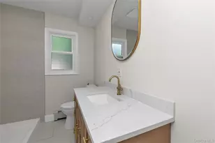 1701 Lexington Ave, Merrick, NY 11566 - Photo 13