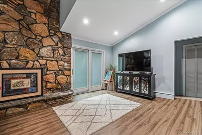 68 Butterfield Drive, Greenlawn, NY 11740 - Photo 9