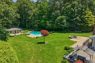 15 Tiber Rd, Oyster Bay, NY 11791 - Photo 37