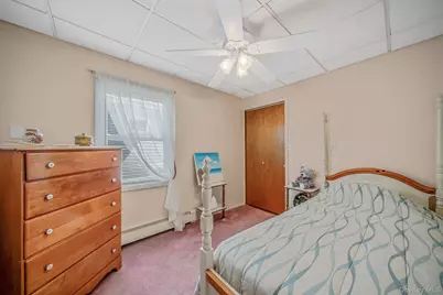 426 N 4th Street, Lindenhurst, NY 11757 - Photo 29