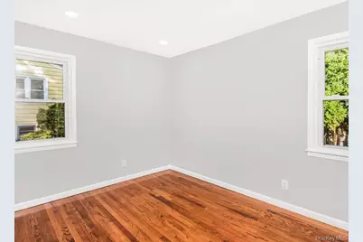 90 Patton Drive, Yonkers, NY 10710 - Photo 23