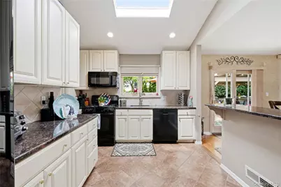 17 Mohawk Place, Massapequa, NY 11758 - Photo 15