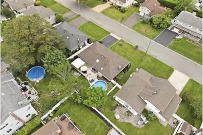 17 Mohawk Place, Massapequa, NY 11758 - Photo 39