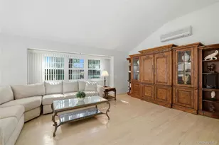 3 King Ave, Melville, NY 11747 - Photo 15