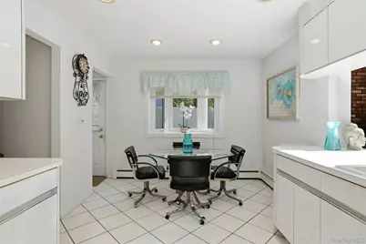 3 King Avenue, Melville, NY 11747 - Photo 9