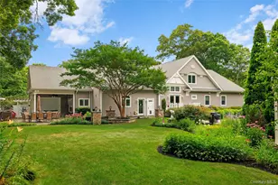 23 Country View Ln, East Islip, NY 11730 - Photo 27