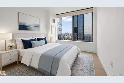 3 Court Square #3908, Long Island City, NY 11101 - Photo 5