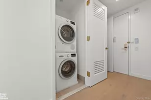 3 Ct Square, Long Island City, NY 11101 - Photo 11