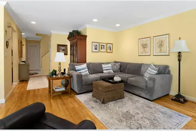 114 Ridgeview Lane #114, Yorktown Heights, NY 10598 - Photo 7