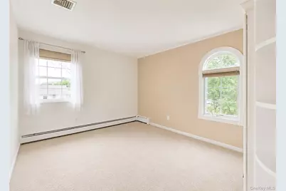 4 Royal Oak Court, Holbrook, NY 11741 - Photo 33