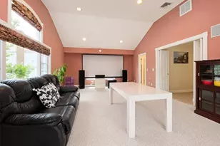 4 Royal Oak Ct, Holbrook, NY 11741 - Photo 15