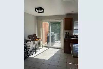 71 Crotona Avenue #69, Harrison, NY 10528 - Photo 5