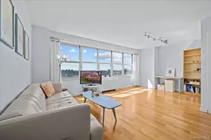 555 Kappock St, Bronx, NY 10463 - Photo 1