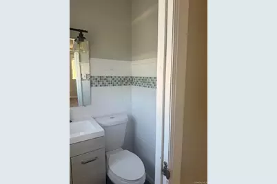25023 88th Road #2R, Bellerose, NY 11426 - Photo 9