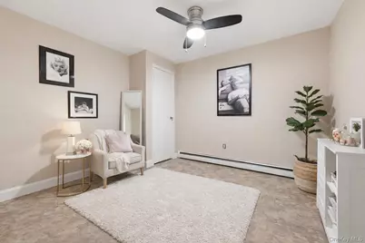 8 Penn Drive, Dix Hills, NY 11746 - Photo 25