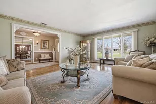 8 Penn Dr, Dix Hills, NY 11746 - Photo 3