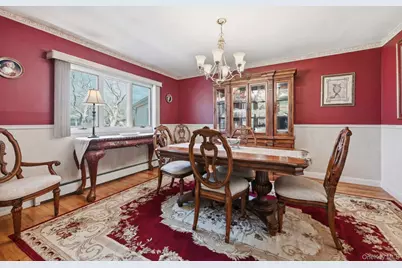 8 Penn Drive, Dix Hills, NY 11746 - Photo 9