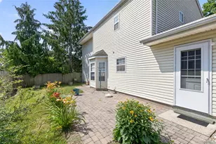 200 Saint Bridgets Ln, Westbury, NY 11590 - Photo 25